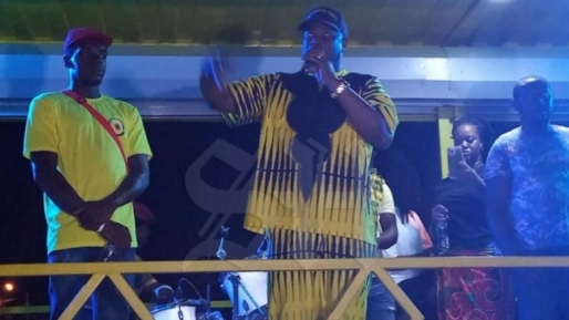Ronny Brunswijk tijdens een vergadering van de ABOP te Sunny Point. Foto: Suriname Herald Ronny Brunswijk tijdens een vergadering van de ABOP te Sunny Point. Foto: Suriname Herald